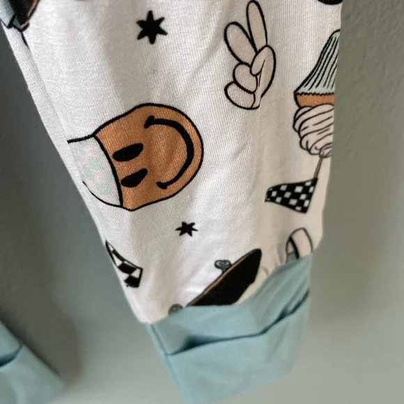 Remi & Friends NWT Bamboo Zippy Pajamas Boys Birthday Print - Picture 6 of 6